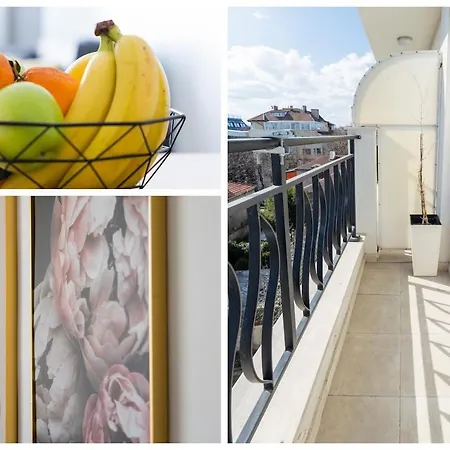 Chic Downtown Flat * Варна