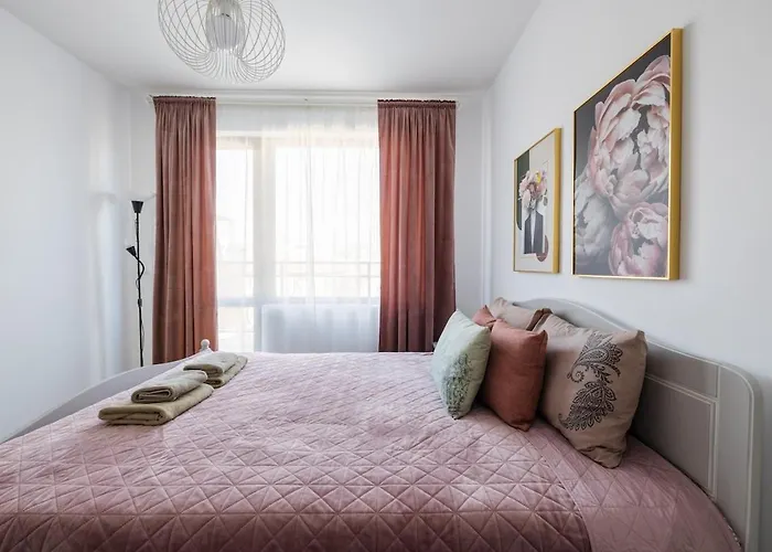 Chic Downtown Flat * 瓦爾納